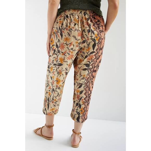 Anthropologie Smocked Balloon-Leg Pants Size 10 - Picture 2 of 10